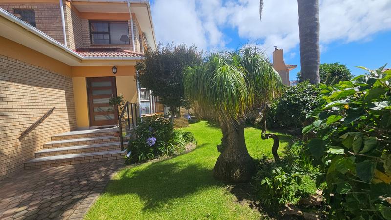 3 Bedroom Property for Sale in Mossel Bay Central Western Cape